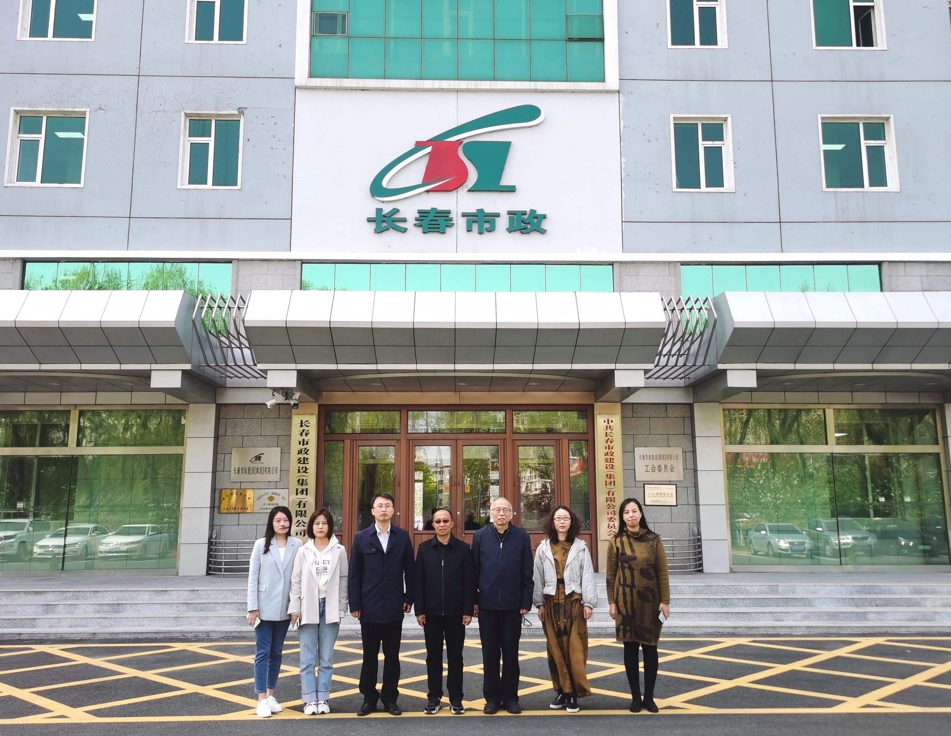 ���M�˲��d�� �У�����